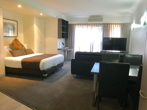 Adelaide DressCircle Apartments - Archer Street - Brisbane Tourism 4