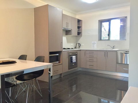 Adelaide DressCircle Apartments - Archer Street - Brisbane Tourism 11