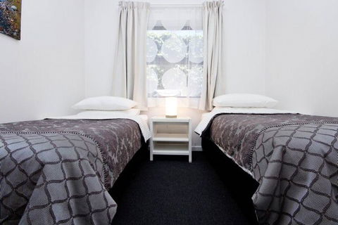 Atlantic West Beach Apartments - Tourism Brisbane 13