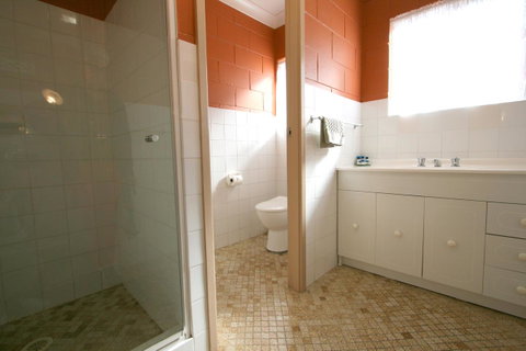 Lake Edge Apartments - Brisbane Tourism 9