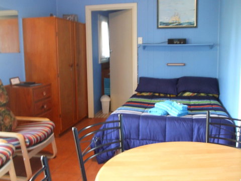 Casuarina Coastal Units - Brisbane Tourism 7