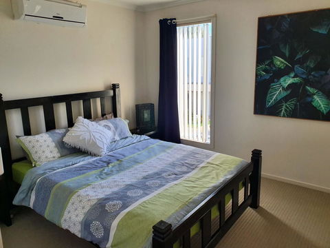 Explore Adelaide, Gawler, The Barossa And Clare Valleys All-in-one - Brisbane 4u 3