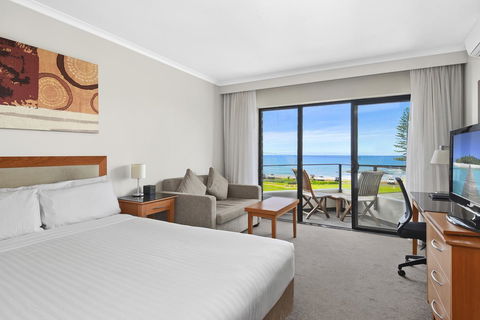 Ibis Styles Port Macquarie - Tourism Brisbane 6