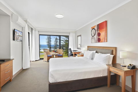 Ibis Styles Port Macquarie - Tourism Brisbane 9