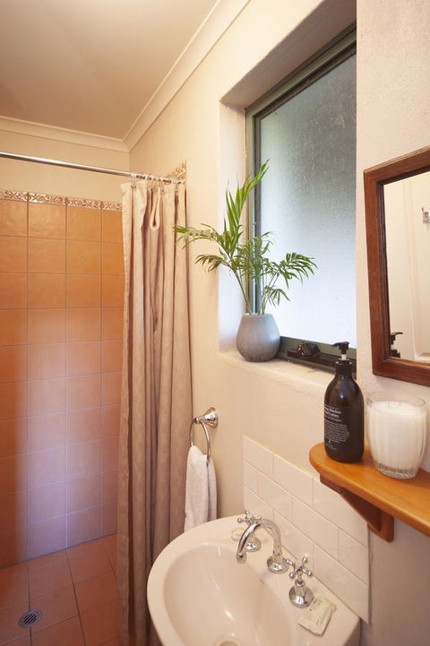 Angaston Saleyards Luxury Accommodation - Tourism Brisbane 10