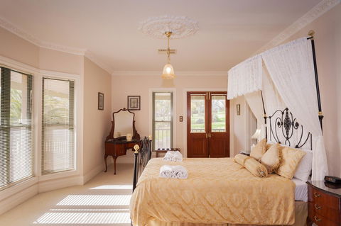 Angaston Saleyards Luxury Accommodation - Tourism Brisbane 1