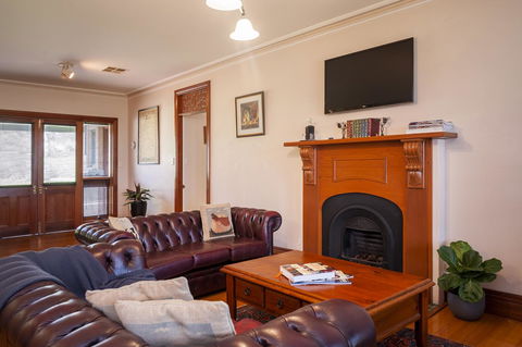 Angaston Saleyards Luxury Accommodation - Tourism Brisbane 24