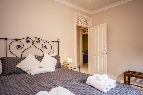 Angaston Saleyards Luxury Accommodation - Tourism Brisbane 3