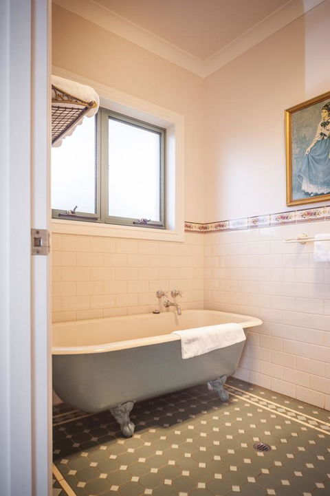 Angaston Saleyards Luxury Accommodation - Tourism Brisbane 13