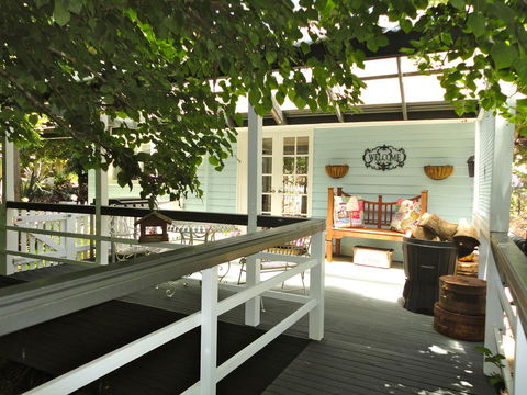 Aldgate Valley Bed And Breakfast - Brisbane Tourism 17