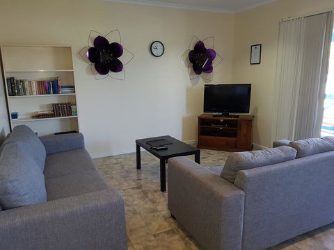 Marion Bay Holiday Villas - Brisbane 4u 11
