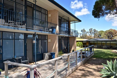 Longbeach Apartments - Tourism Brisbane 5
