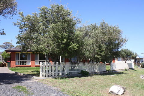 Maslin Beach House - Brisbane Tourism 19