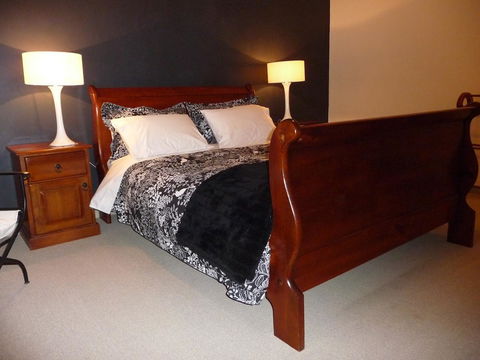 Country Bakehouse Accommodation - Tourism Brisbane 3