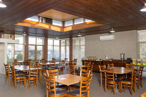 Bathurst Motor Inn - Tourism Brisbane 27