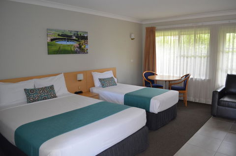Bathurst Motor Inn - Tourism Brisbane 18
