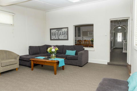 Bathurst Motor Inn - Tourism Brisbane 31