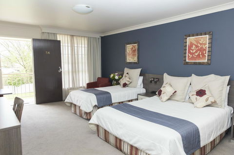 Bathurst Motor Inn - Tourism Brisbane 12