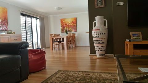 Jacaranda Homestay - Brisbane Tourism 5