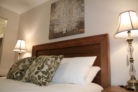 Jacaranda Homestay - Brisbane Tourism 12