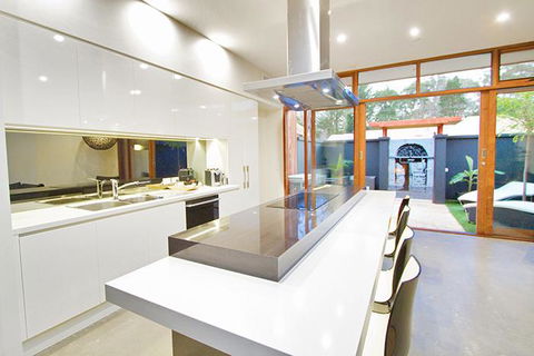 Sticky Rice Villas - Tourism Brisbane 3