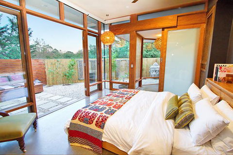 Sticky Rice Villas - Tourism Brisbane 2