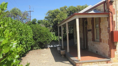 Gainsborough Cottage - Brisbane Tourism 5