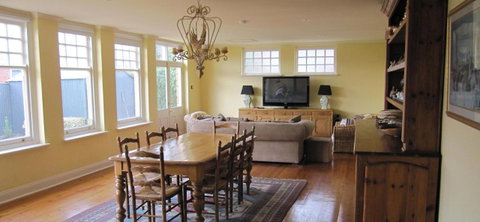 Gainsborough Cottage - Brisbane Tourism 7