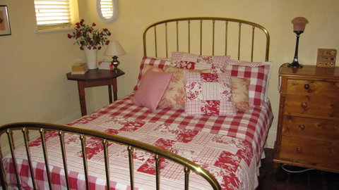 Gainsborough Cottage - Brisbane Tourism 3