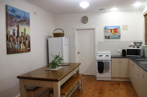 Grace Cottage - Tourism Brisbane 8