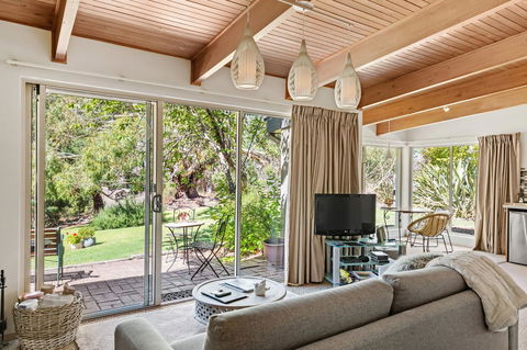 Adelaide Hills Retreats - Brisbane Tourism 16