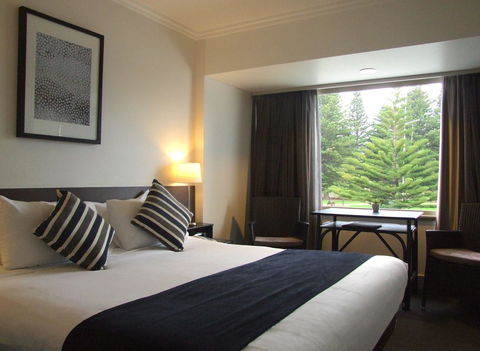 Nightcap At Hotel Victor - Tourism Brisbane 14