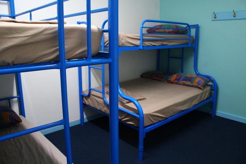 My Place & Adelaide Backpackers Hostel - Brisbane Tourism 10
