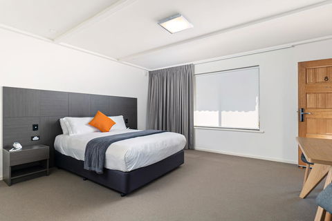 Mick O\'Sheas - Tourism Brisbane 4