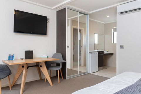 Mick O\'Sheas - Tourism Brisbane 1