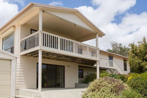 Bimbadeen - Tourism Brisbane 0