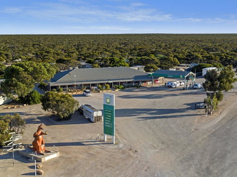 Border Village Roadhouse - Brisbane Tourism 22