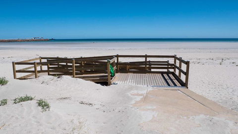 Wallaroo Holiday Park - Tourism Brisbane 12
