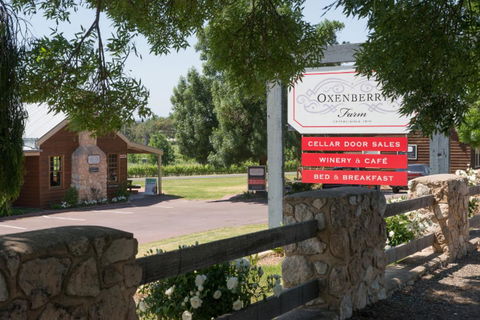 OXENBERRY FARM - Tourism Brisbane 0