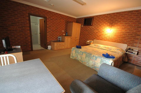 Burra Motor Inn - Tourism Brisbane 44