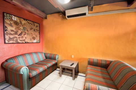 The Underground Motel - Brisbane Tourism 15