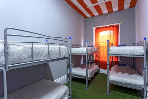 Tequila Sunrise Hostel Adelaide - Brisbane Tourism 11