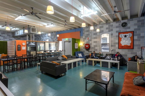 Tequila Sunrise Hostel Adelaide - Brisbane Tourism 19