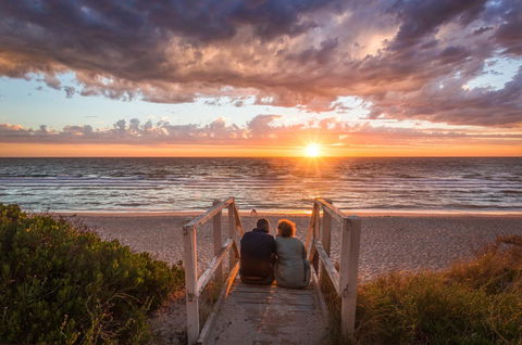 Adelaide Luxury Beach House - Brisbane Tourism 21
