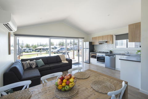 Discovery Parks - West Beach Parks - Tourism Brisbane 24