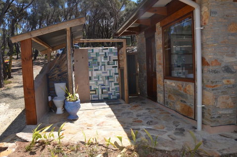 Of Stone & Wood Guesthouse - Tourism Brisbane 16