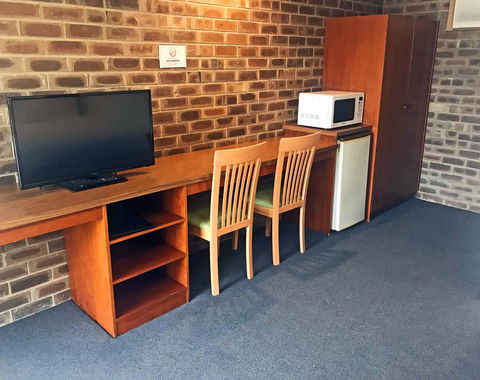 Lake Albert Motel - Tourism Brisbane 24