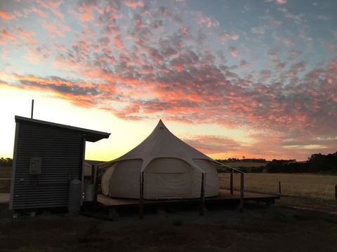 Bukirk Glamping & Fancy Coops - Tourism Brisbane 24