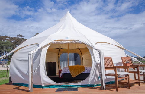 Bukirk Glamping & Fancy Coops - Tourism Brisbane 3