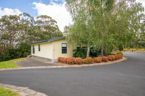 Blue Lake Holiday Park - Tourism Brisbane 43